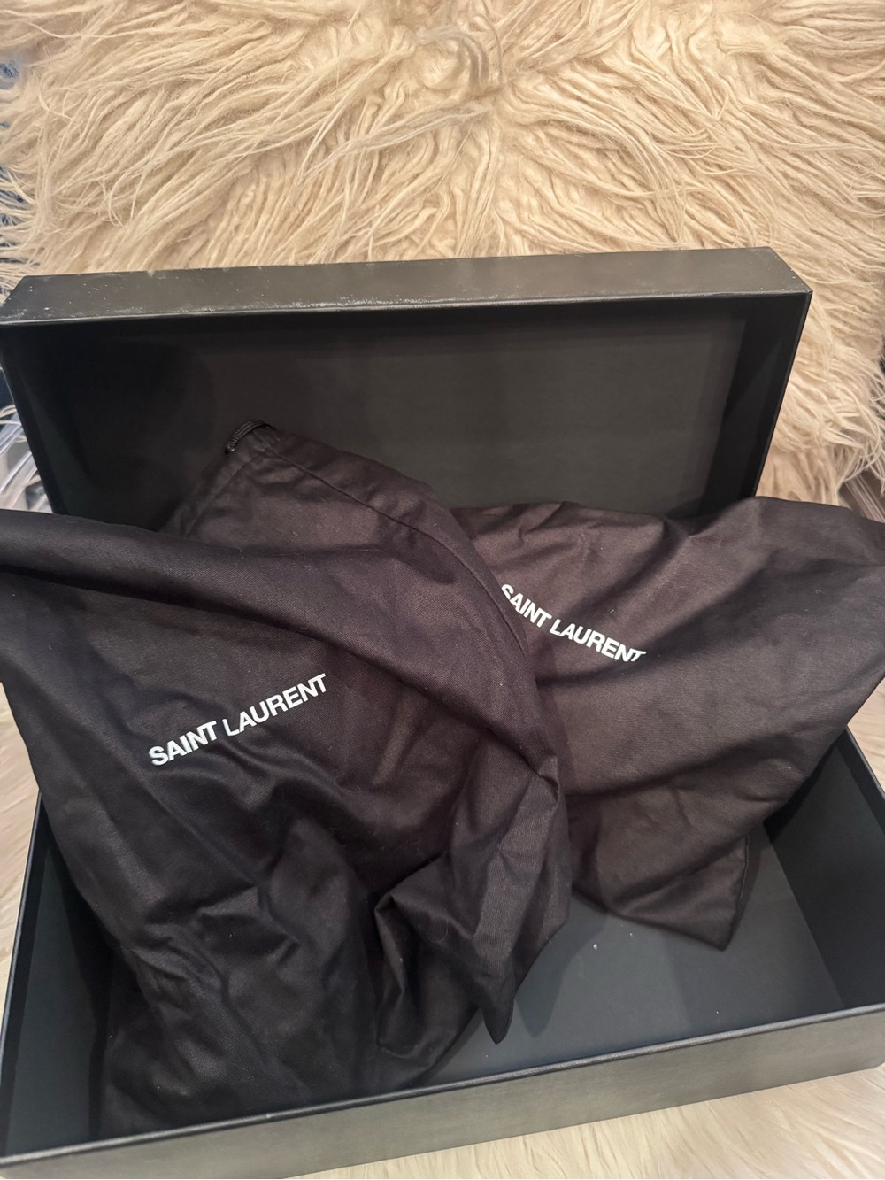 Saint Laurent Black Patent Opyum Logo Heel Pumps - Picture 2 of 7